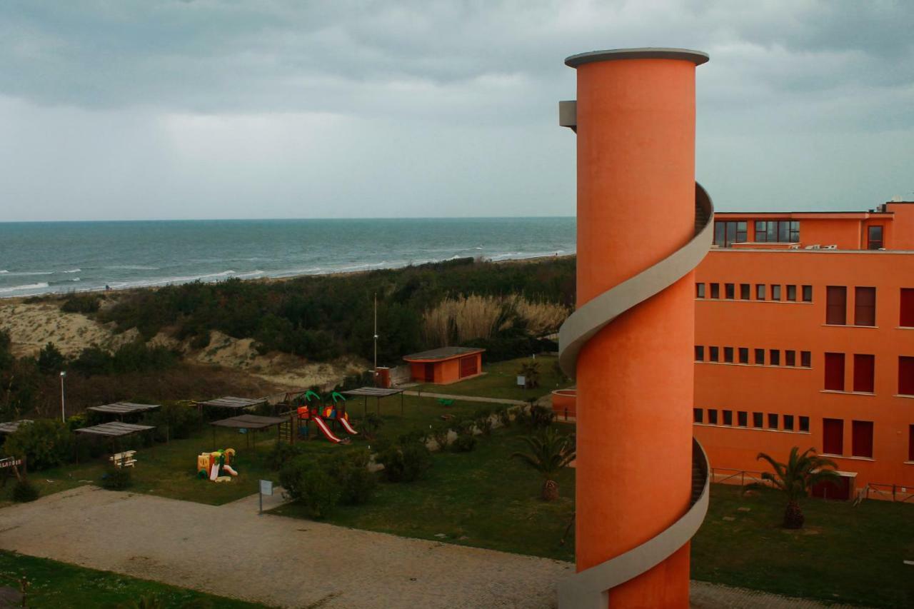 Appartamento Vicino Alla Spiaggia Calambrone Exterior foto