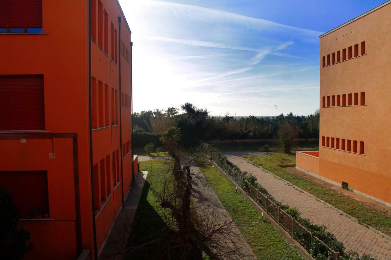 Appartamento Vicino Alla Spiaggia Calambrone Exterior foto