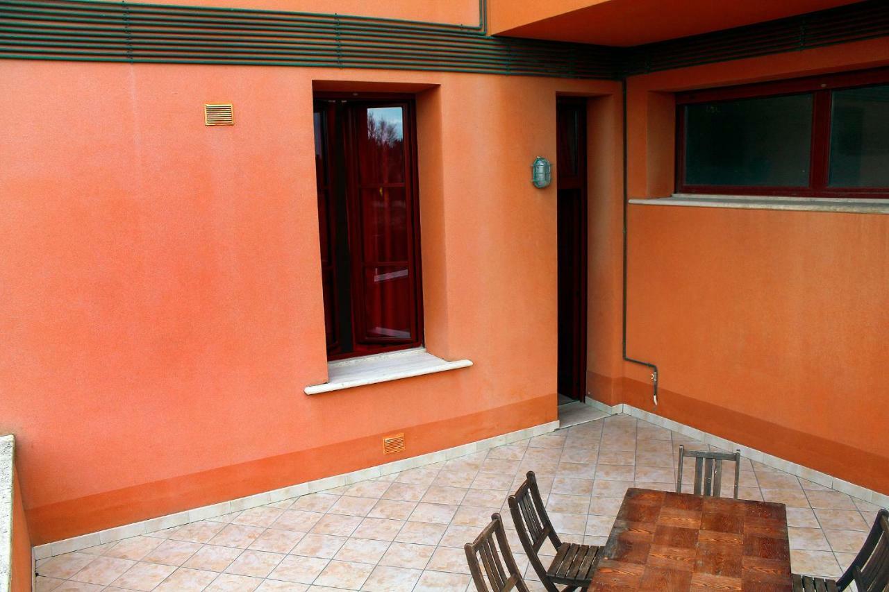Appartamento Vicino Alla Spiaggia Calambrone Exterior foto